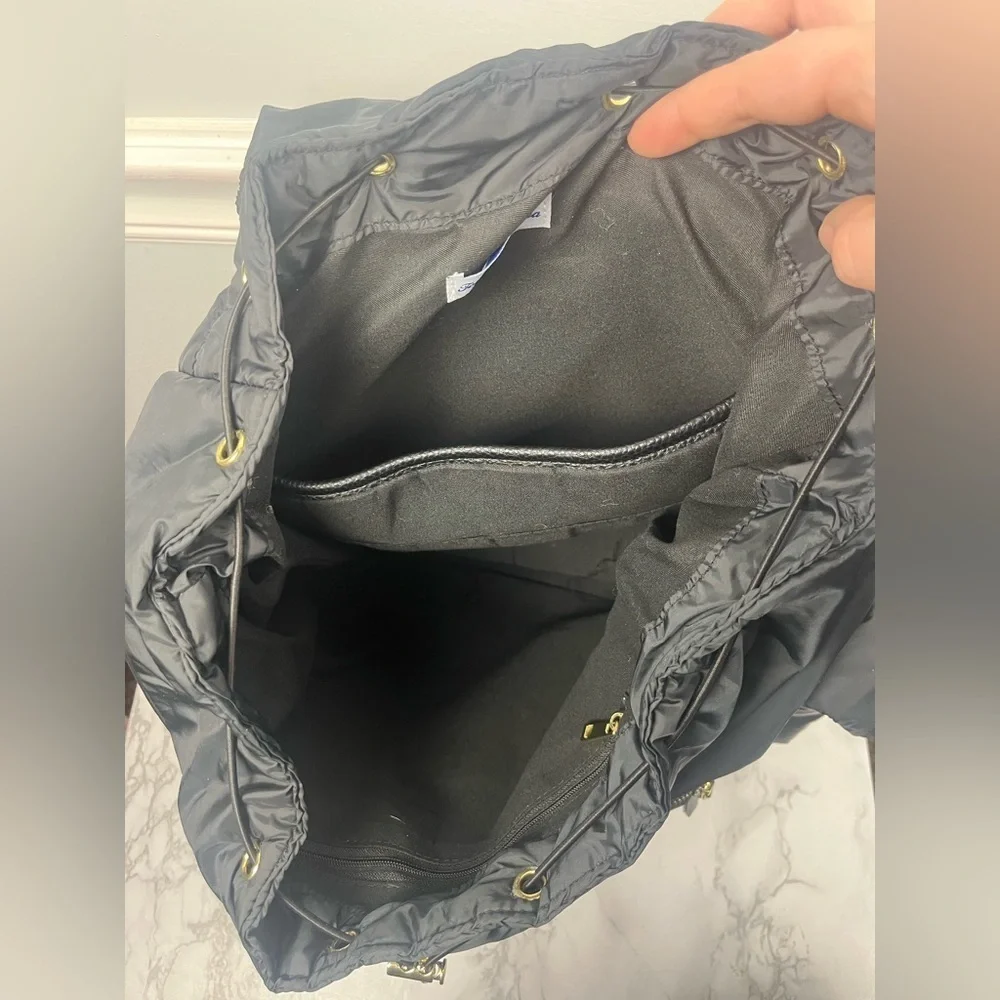 New TOMMY BAHAMA Puff Backpack black